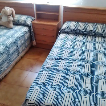 Sunny, 3-bedroom House In Oropesa With A Furnished Terrace And Sea Views - 20... * Oropesa del Mar