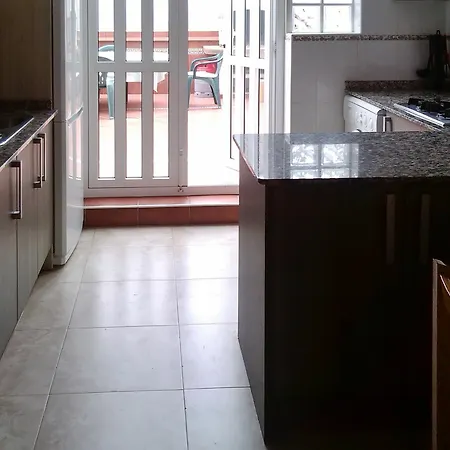 Sunny, 3-bedroom House In Oropesa With A Furnished Terrace And Sea Views - 20... Oropesa del Mar