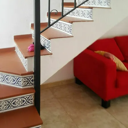 Sunny, 3-bedroom House In Oropesa With A Furnished Terrace And Sea Views - 20... Apartment